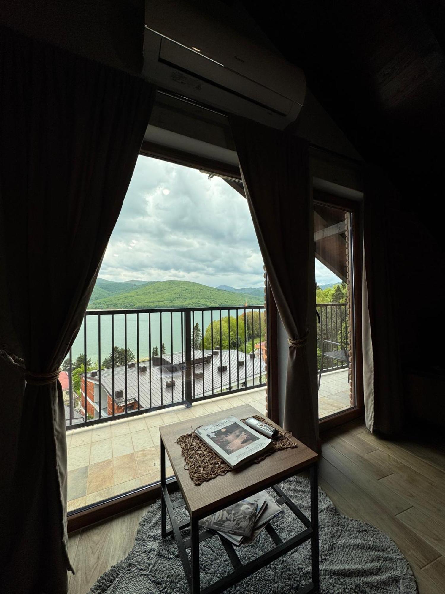 Villa Nur - Lake View Apartaments Mavrovi Anovi 외부 사진