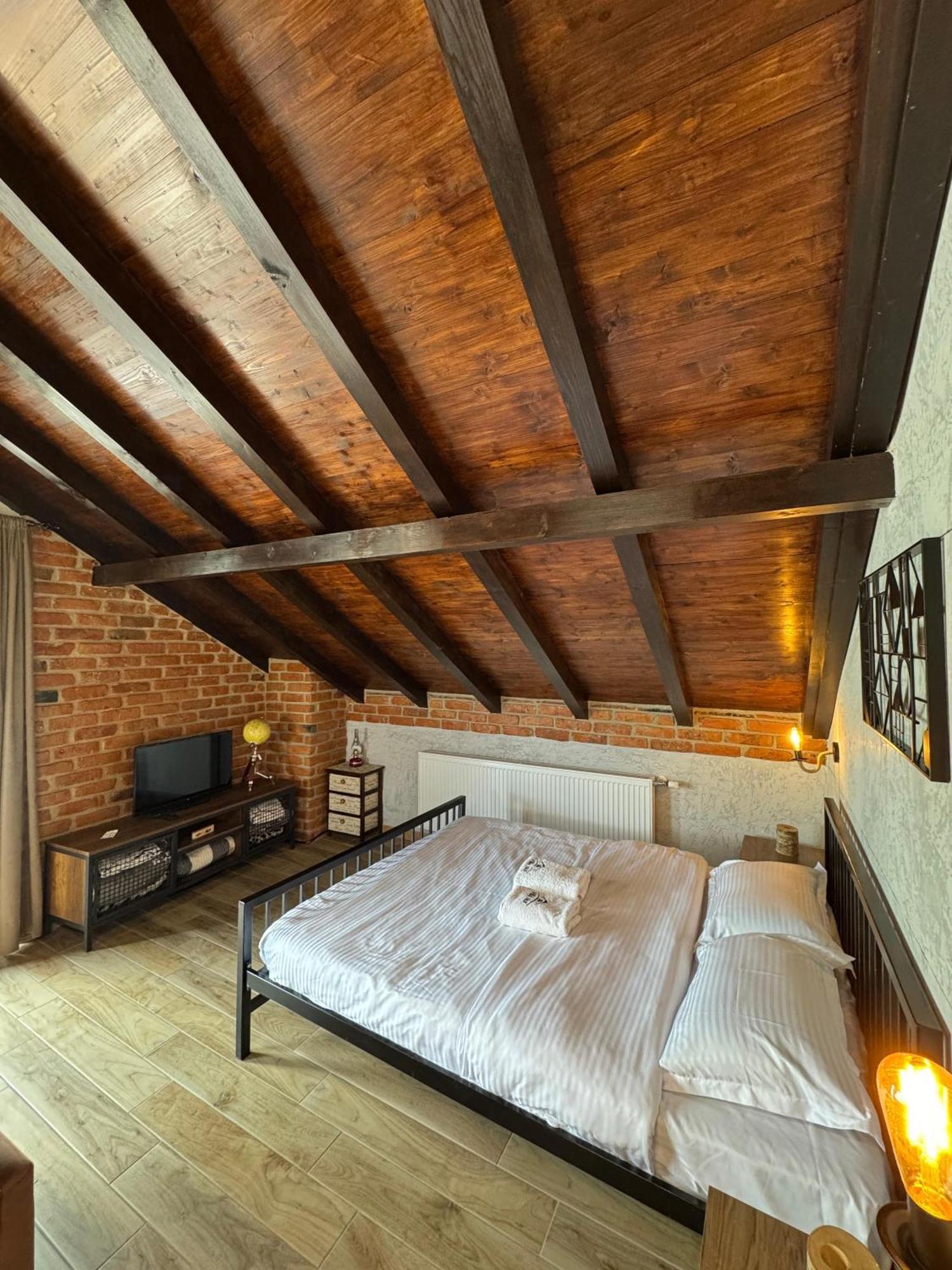 Villa Nur - Lake View Apartaments Mavrovi Anovi 외부 사진